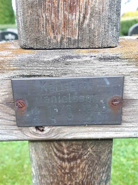 Gravnummer: NK F D   250