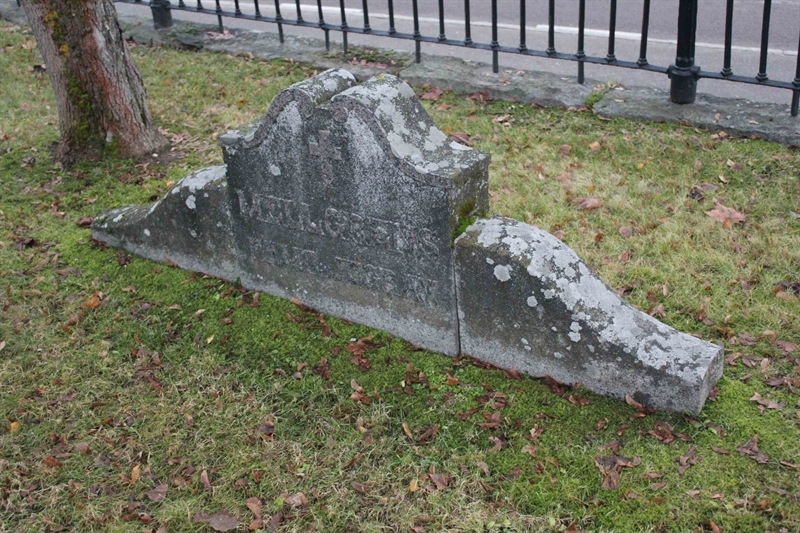 Grave number: A C  147