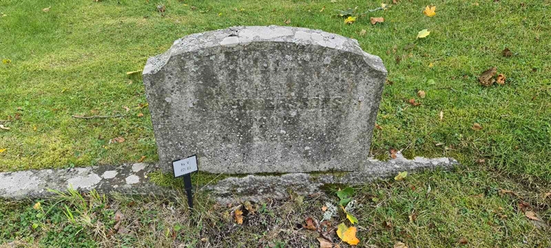 Grave number: M V   62f, 63