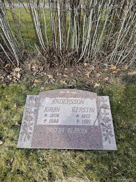 Gravnummer: SRN 8    42, 43