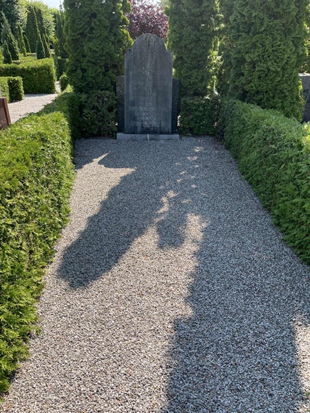 Grave number: NK VI    26