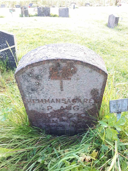 Gravnummer: NK A A   379