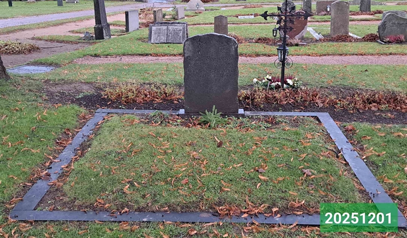 Gravnummer: 1 N   111