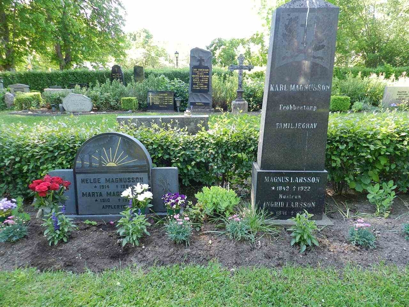Grave number: 01 A    37