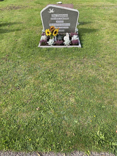Grave number: EK J 1 155-156