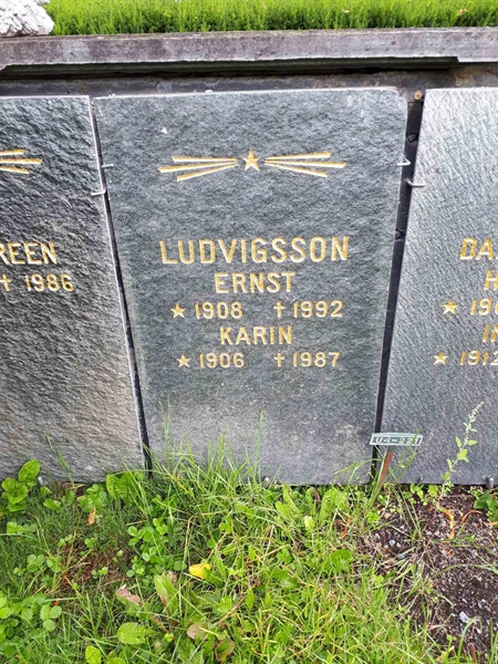 Hautatunnus: GK U 4   221