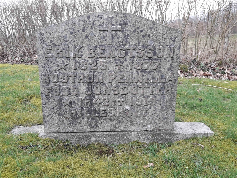 Grave number: TÖ 1     3