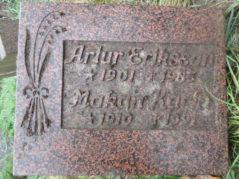 Grave number: 2 U   069