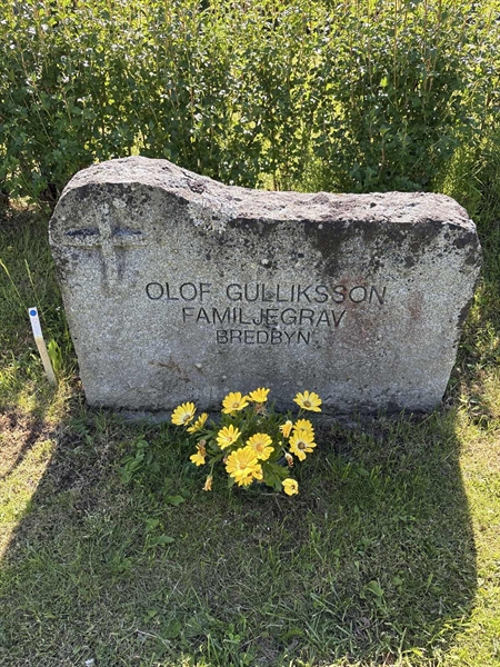 Grave number: 4 G GK    74-77