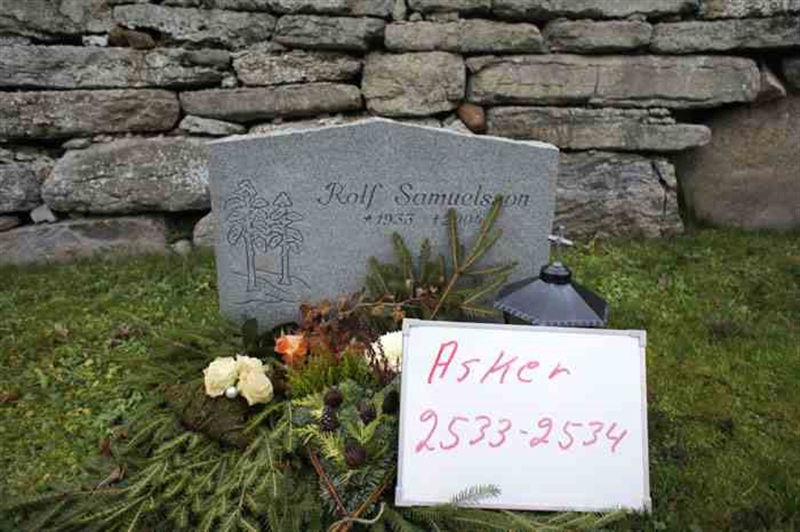 Grave number: 1 J  2533-2534