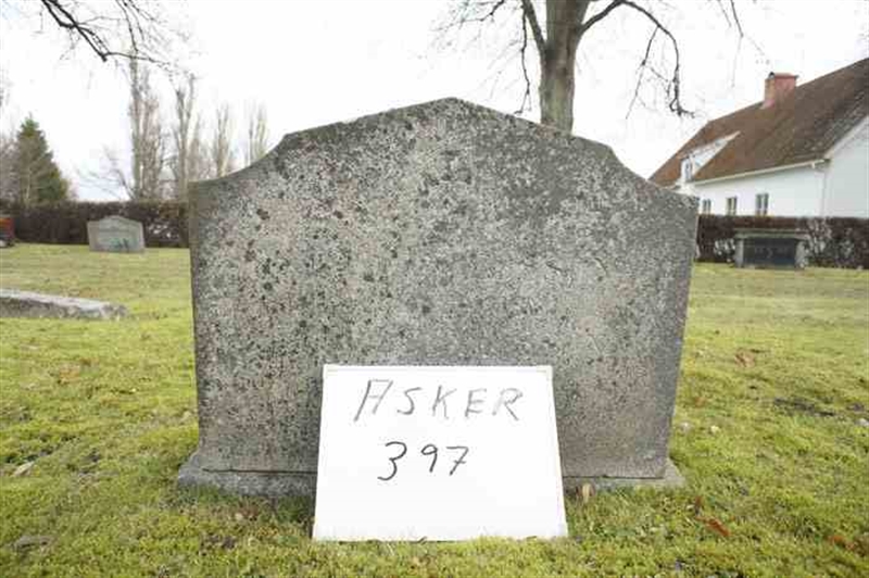 Grave number: 1 E   397