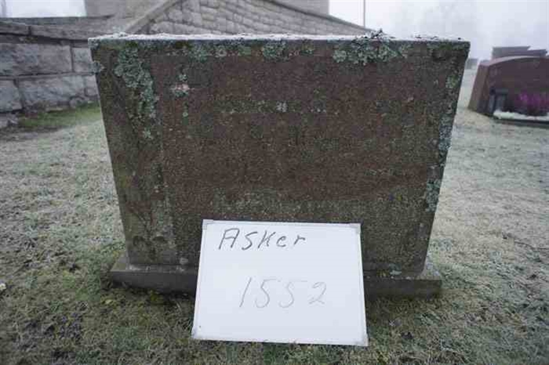 Grave number: 1 C  1552