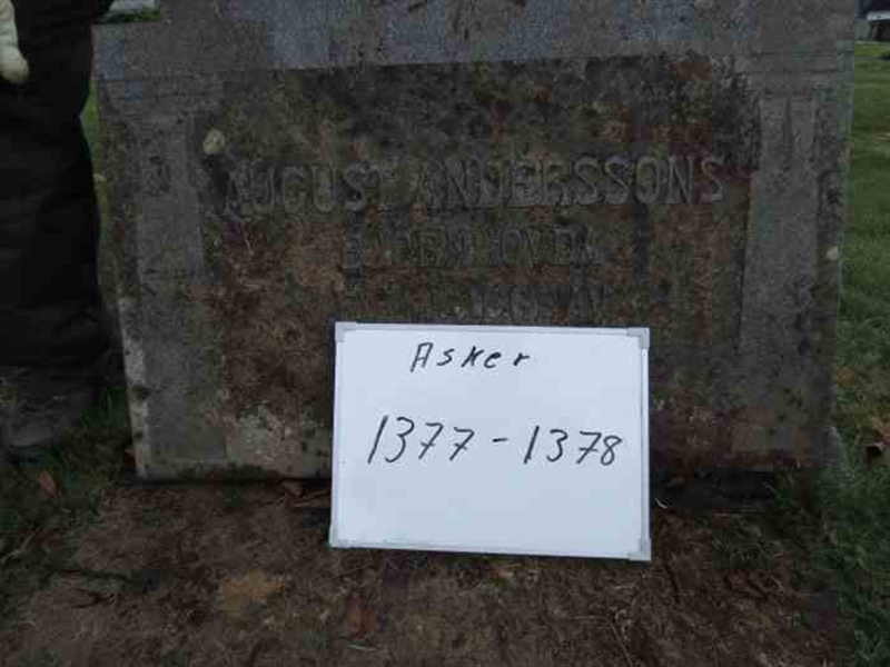 Grave number: 1 C  1377-1378