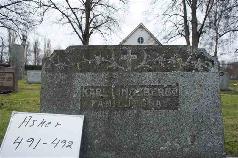 Grave number: 1 E   491-492