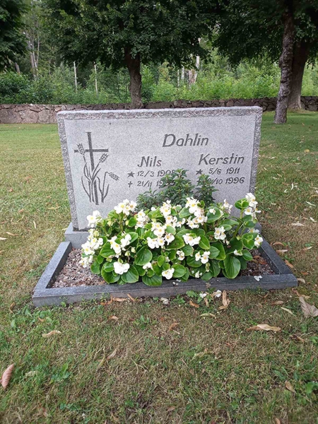 Gravnummer: Ek F   148