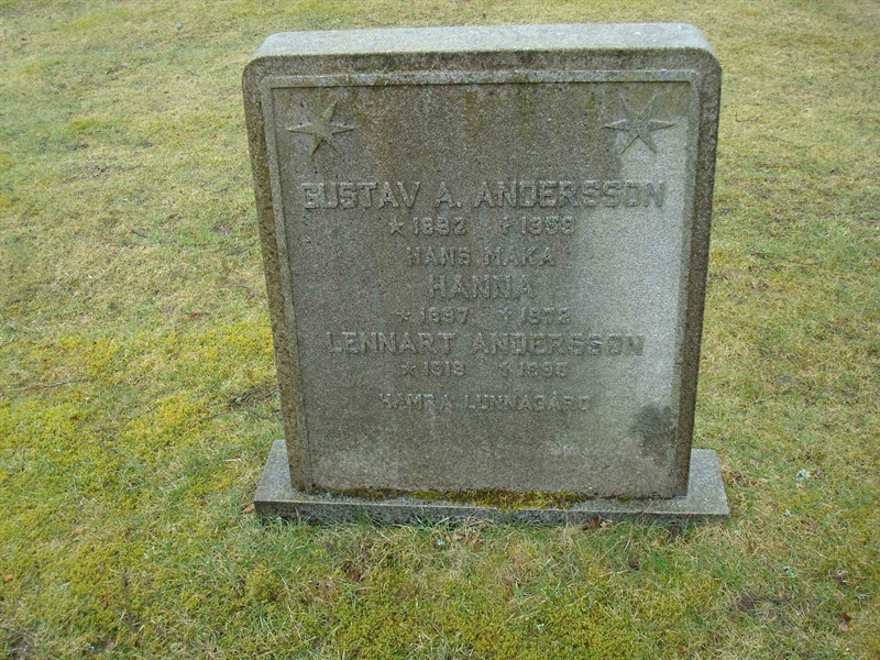 Grave number: BR C   135, 136