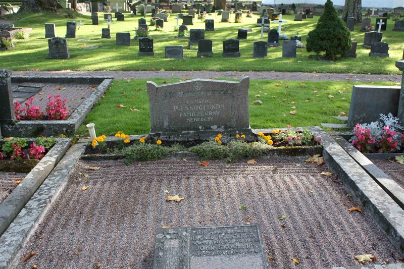 Grave number: 1 K G  144