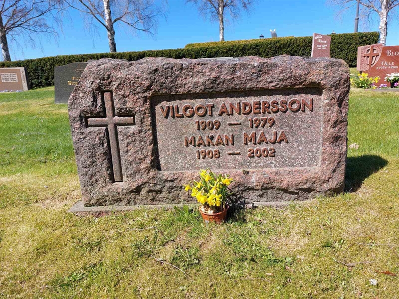 Grave number: HV 35    3, 4