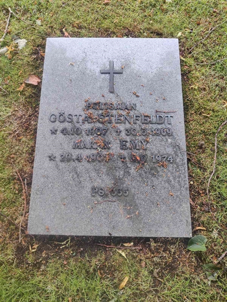 Grave number: VK D   129, 130