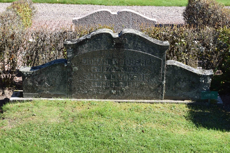 Grave number: 2 Y    17B