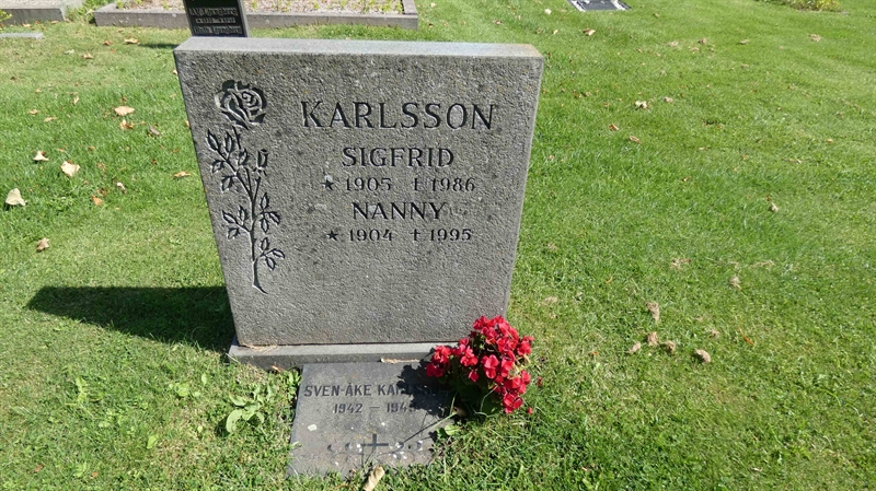 Grave number: SN B   109