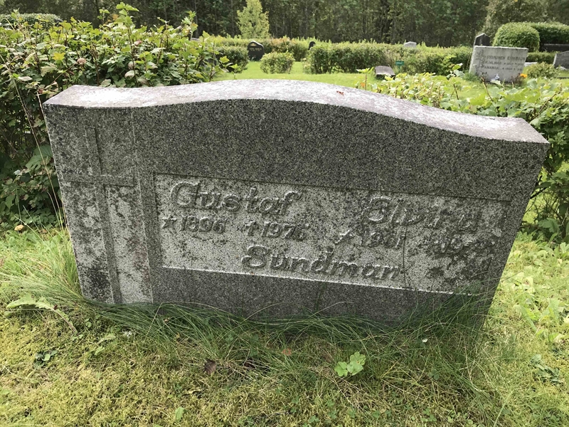 Grave number: UN E    80, 81