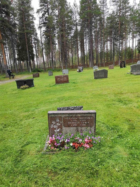 Hautatunnus: Mjk 09    25:1-2