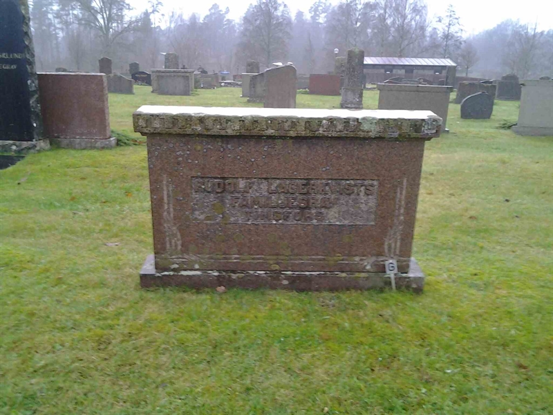 Grave number: 01 H   301, 302