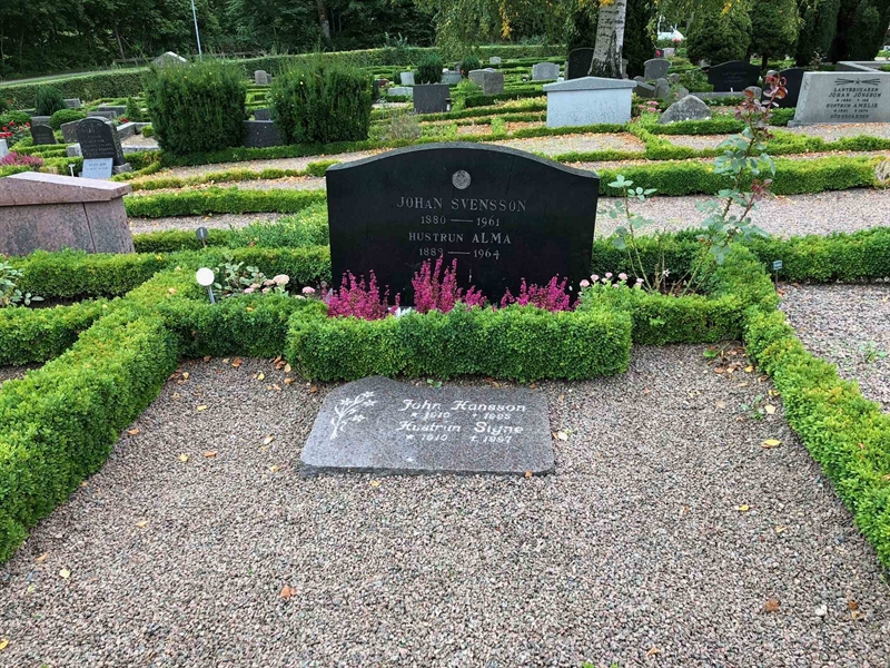 Grave number: Kå 22    43, 44