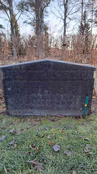 Gravnummer: 6 05      5