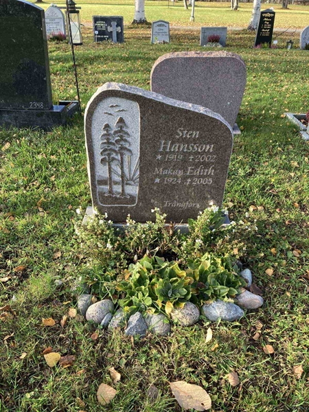 Grave number: 3 227