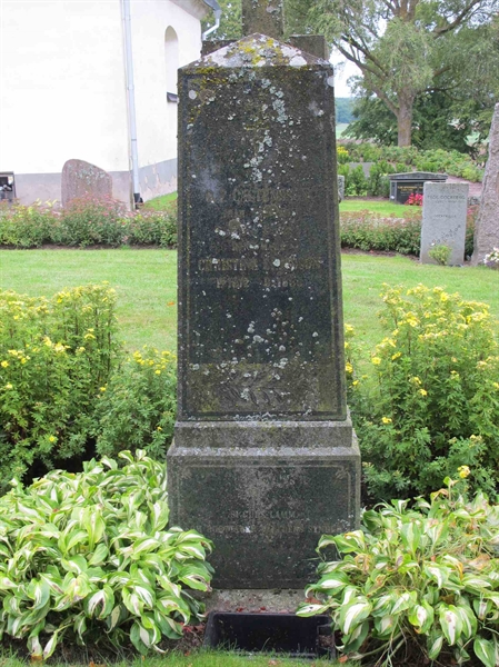 Grave number: KÄÖ A    21, 22