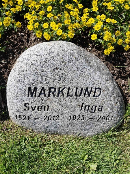 Gravnummer: 1 BLÅSI 37
