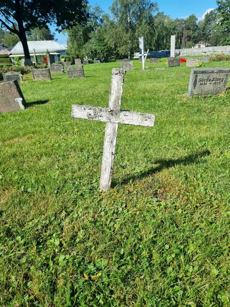 Grave number: 1 18 135