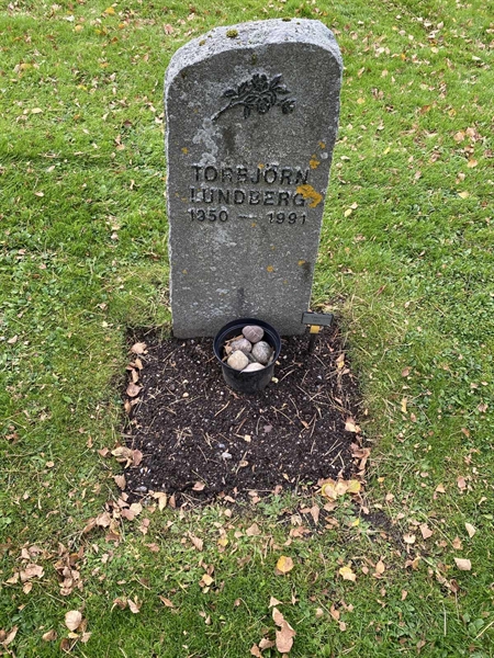 Gravnummer: 2 C   869