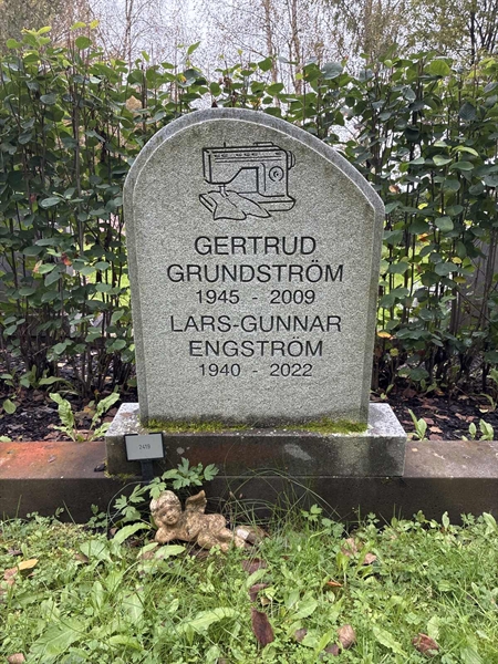 Grave number: 3  2419