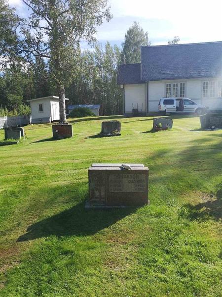 Gravnummer: POK 02     4