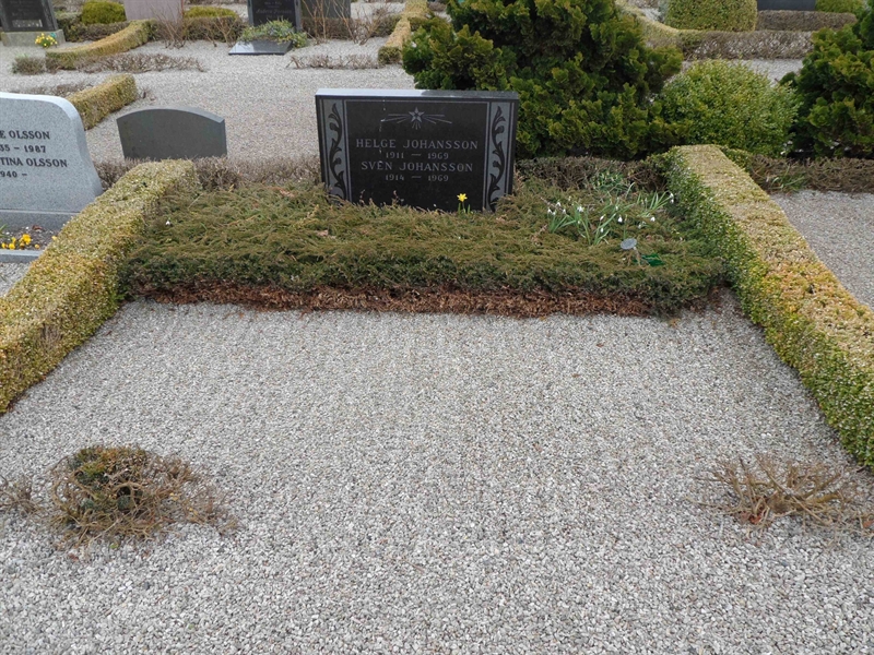 Grave number: VK R     3