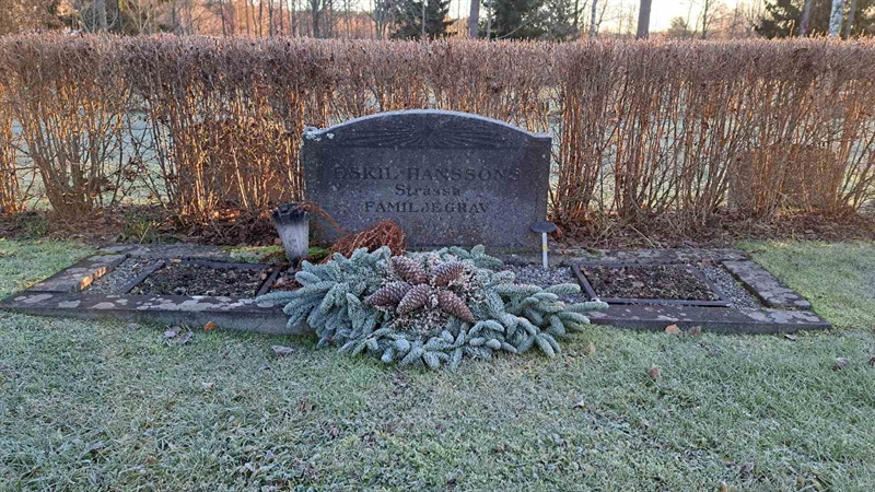 Gravnummer: 6 05     11