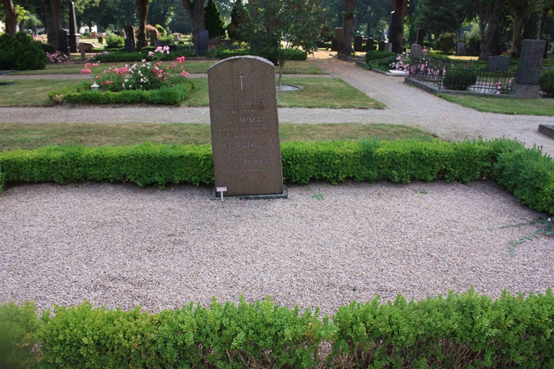 Grave number: Ö 02i    49, 50, 51, 52