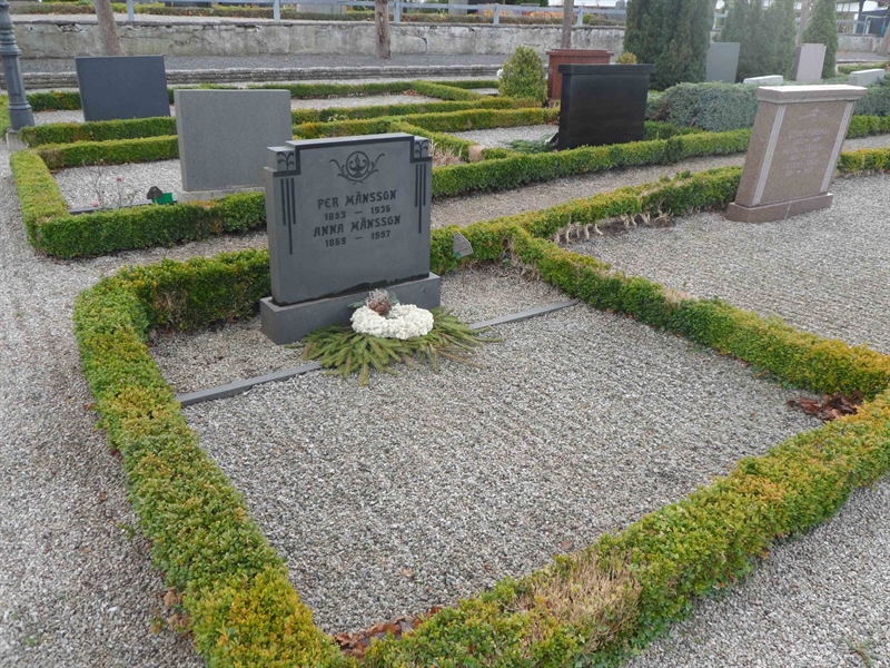 Grave number: ÖTN NMK2    29, 30