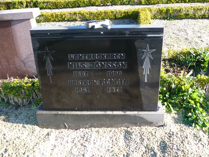 Grave number: 2 01  1918