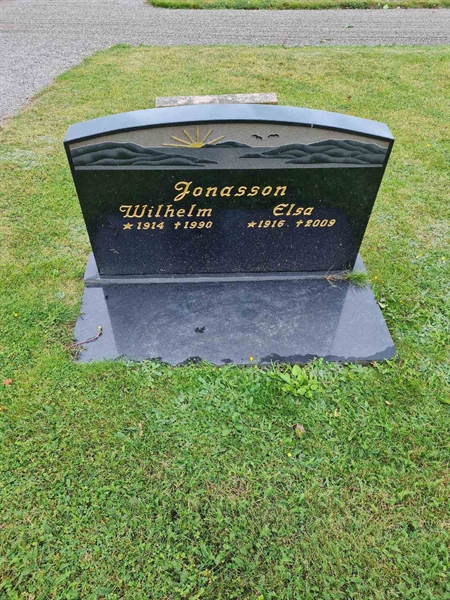 Grave number: F 02   412AB