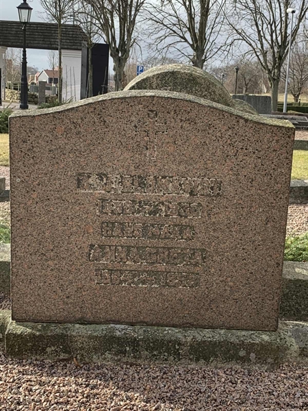 Grave number: SÖ E    19, 20