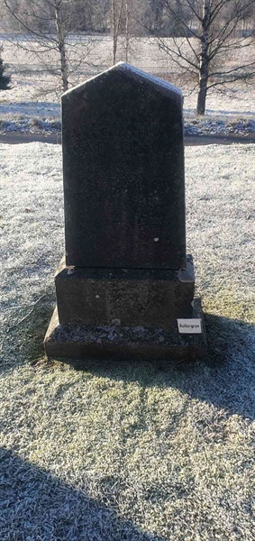 Hautatunnus: 3 1    37