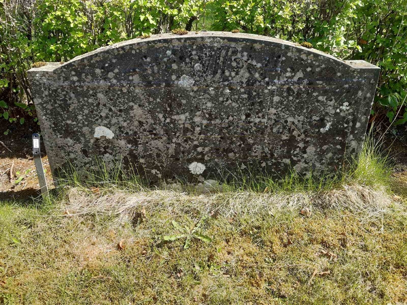 Grave number: 1 C   114