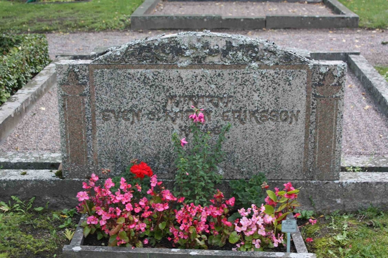 Grave number: 1 K H   62
