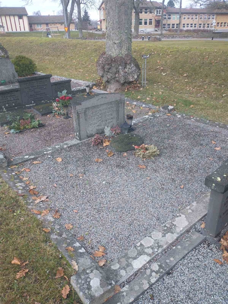 Grave number: VK C 525, 526, 527, 528