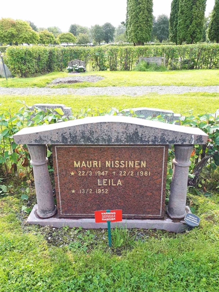 Hautatunnus: NK F C    69-70