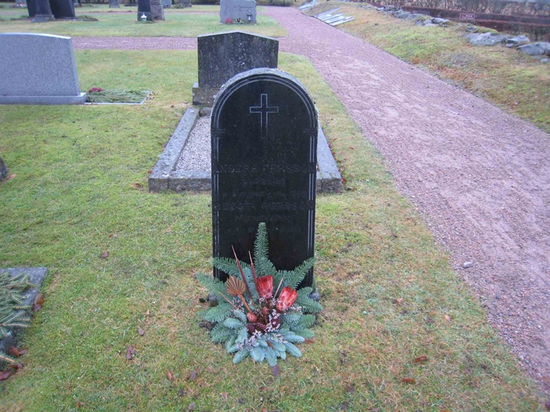 Grave number: VM E    90, 91